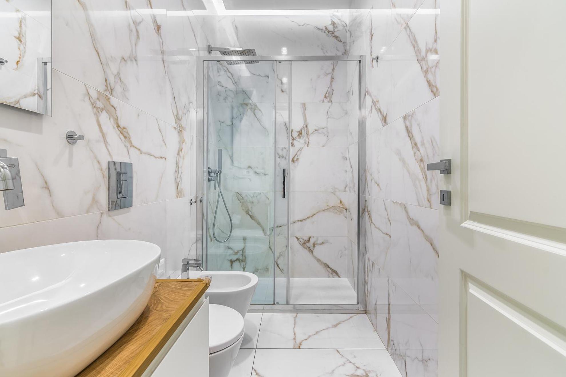 Milano Vetra-Parco Delle Basiliche 2 Pax- Wifi- Banfi Apartment Luaran gambar